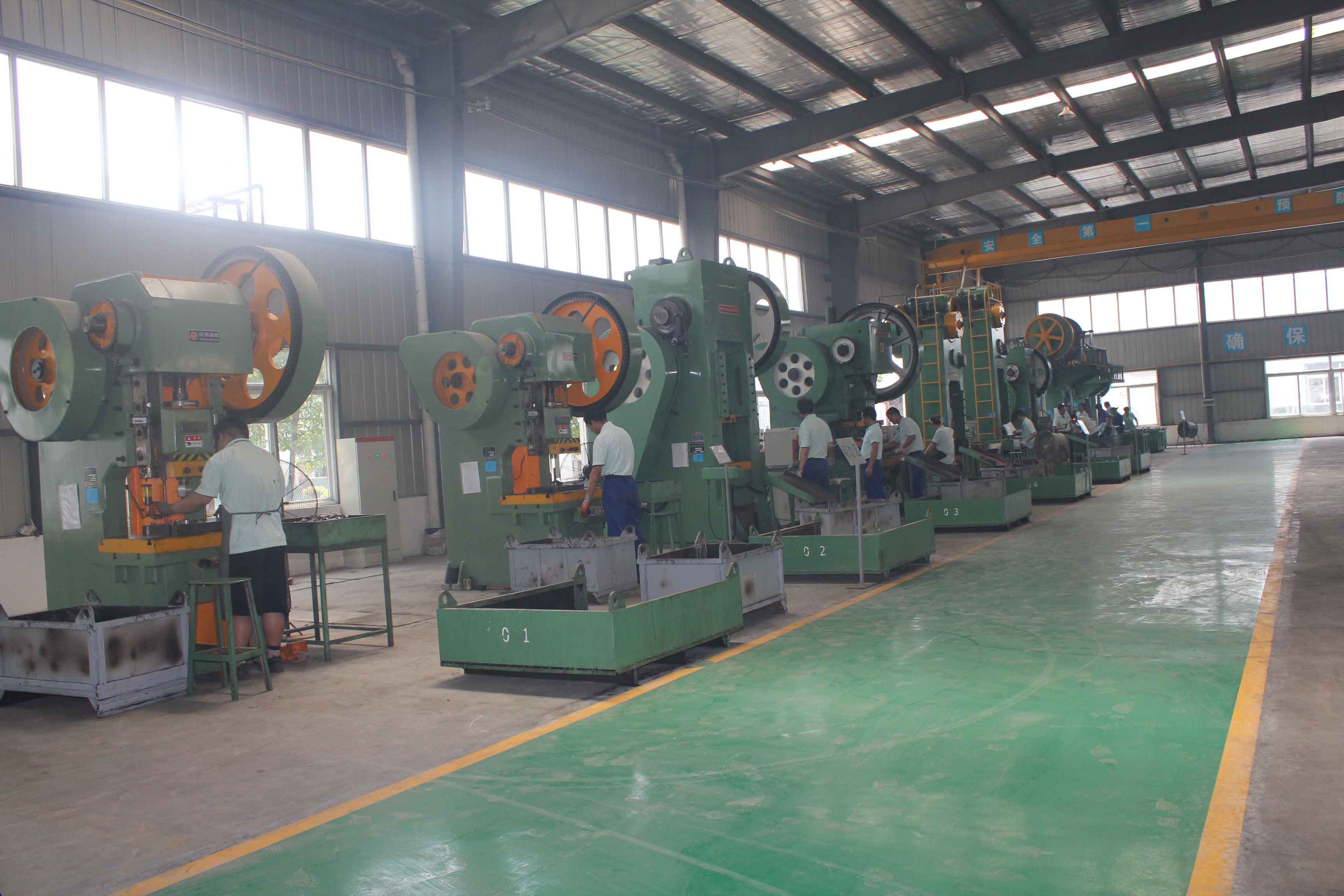 緊固件生產(chǎn)